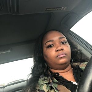 Meet your Posher, Ciera